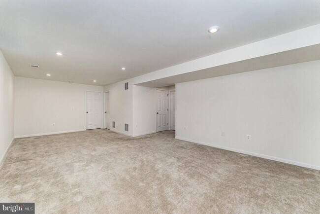 Building Photo - 10407 Spotswood Dr