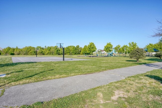 Building Photo - New, New, New - Spacious 3 Bedroom Townhouse with a Finished Basement !!