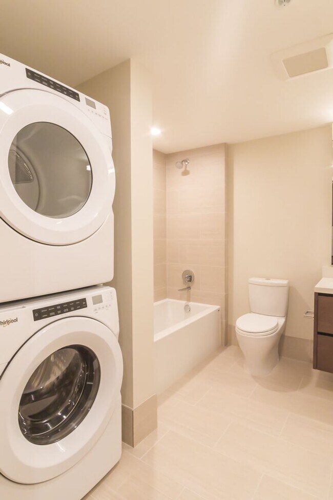 Building Photo - 1Bd/1Ba Seattle Condo