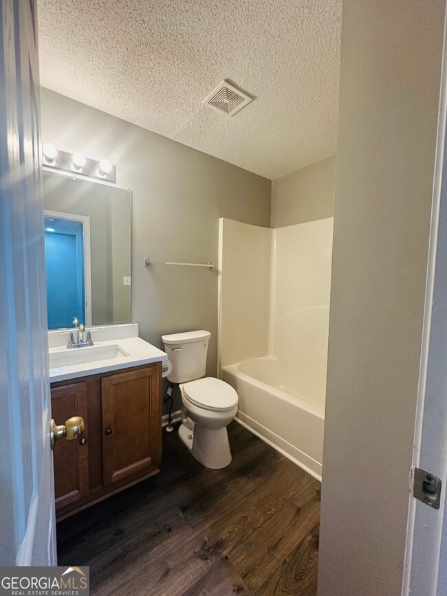 Building Photo - 7302 Wagon Wheel Ct
