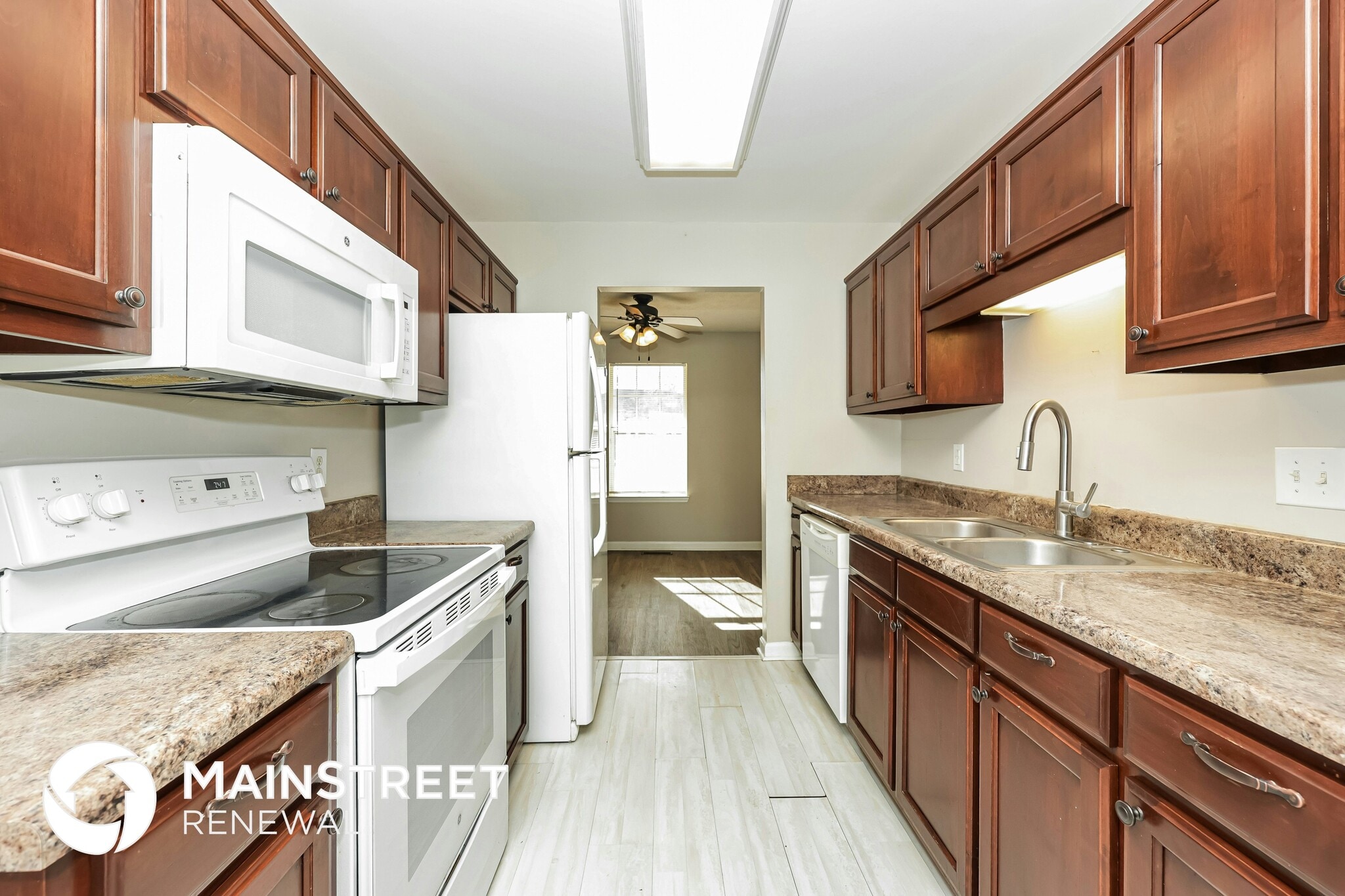 Building Photo - 620 Cedar Bend Ln