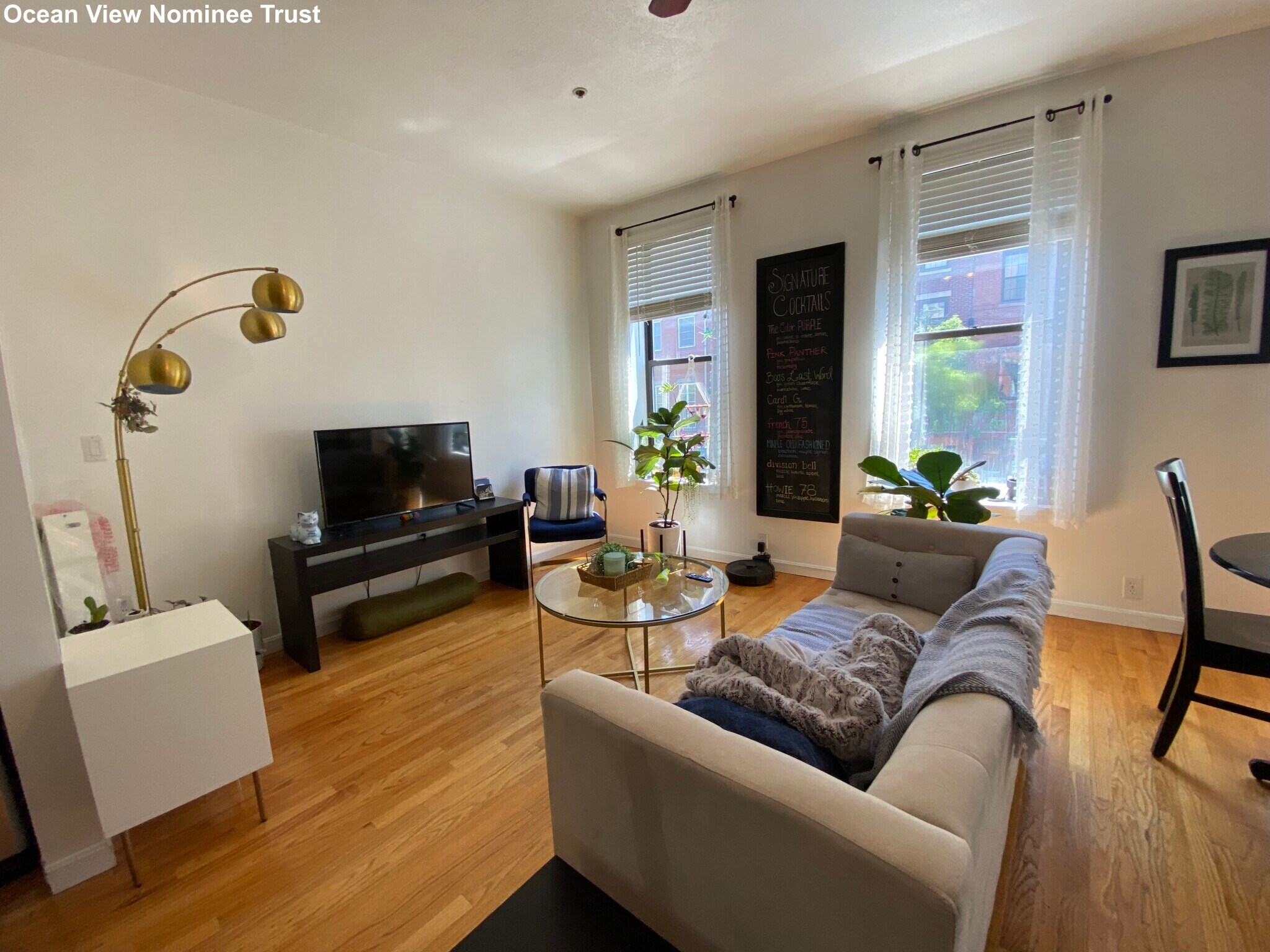 Building Photo - 240 Hanover St