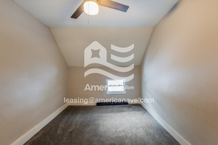 Building Photo - 835 Steuben St