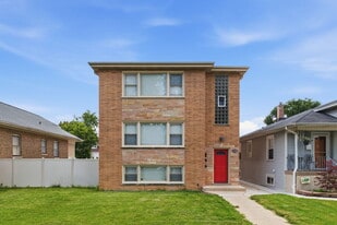 Building Photo - 2726 N Nordica Ave