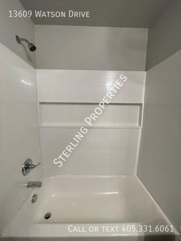 Building Photo - 13609 Watson Dr