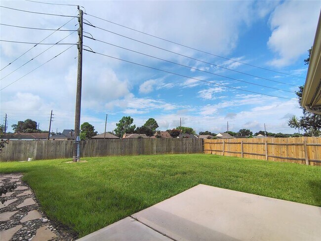 Building Photo - 2546 Long Reach Dr