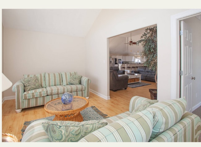 Building Photo - 3109 Sandfiddler Rd