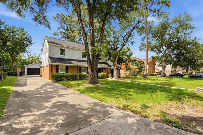 Building Photo - 718 Oder Ln