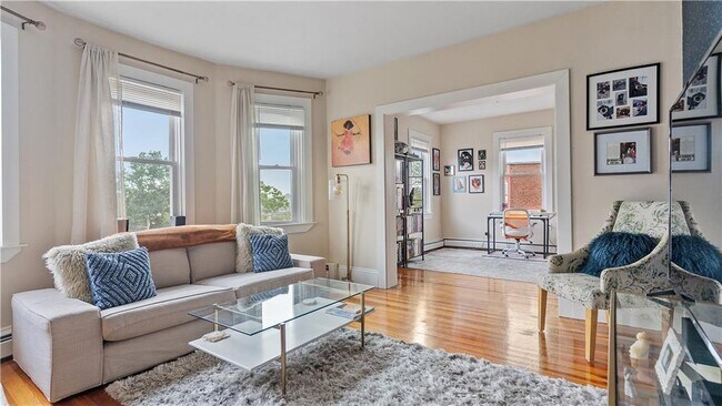 Building Photo - 260 Atwells Ave