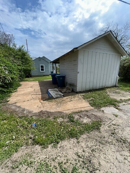 Building Photo - 5637 Jennings Station Rd