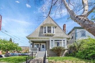 Building Photo - 1729 Milvia St