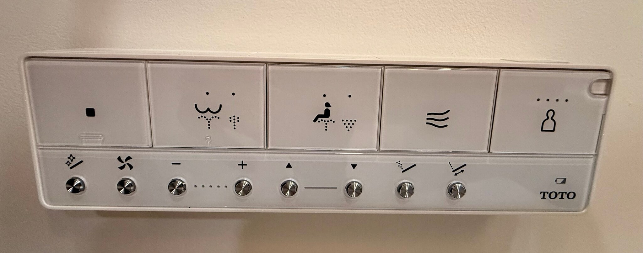 Bidet toilet - 496 Sherwood Way