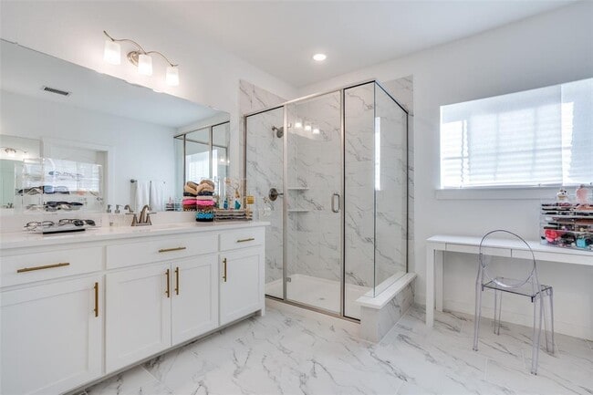 Building Photo - 429 Madison Ave