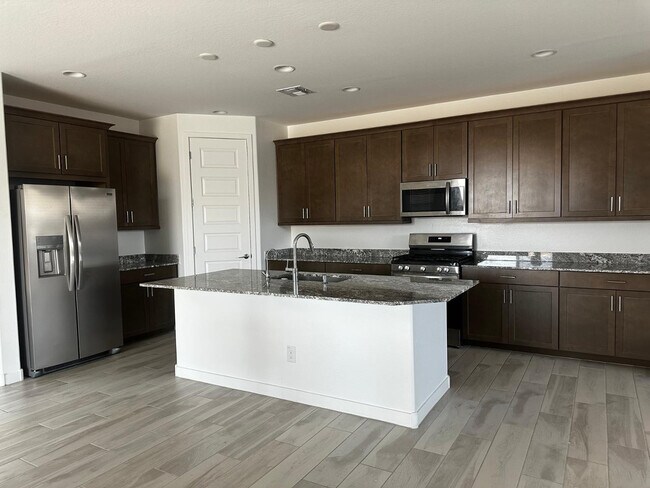 Building Photo - 3269 E Baler Dr