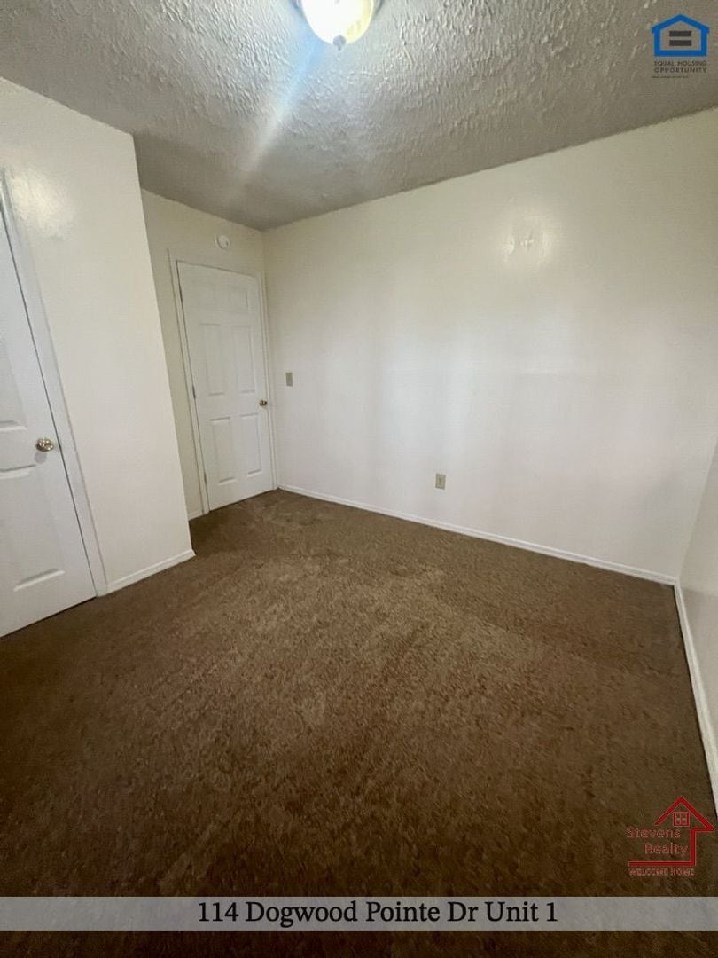 Building Photo - 114 Dogwood Pointe Dr