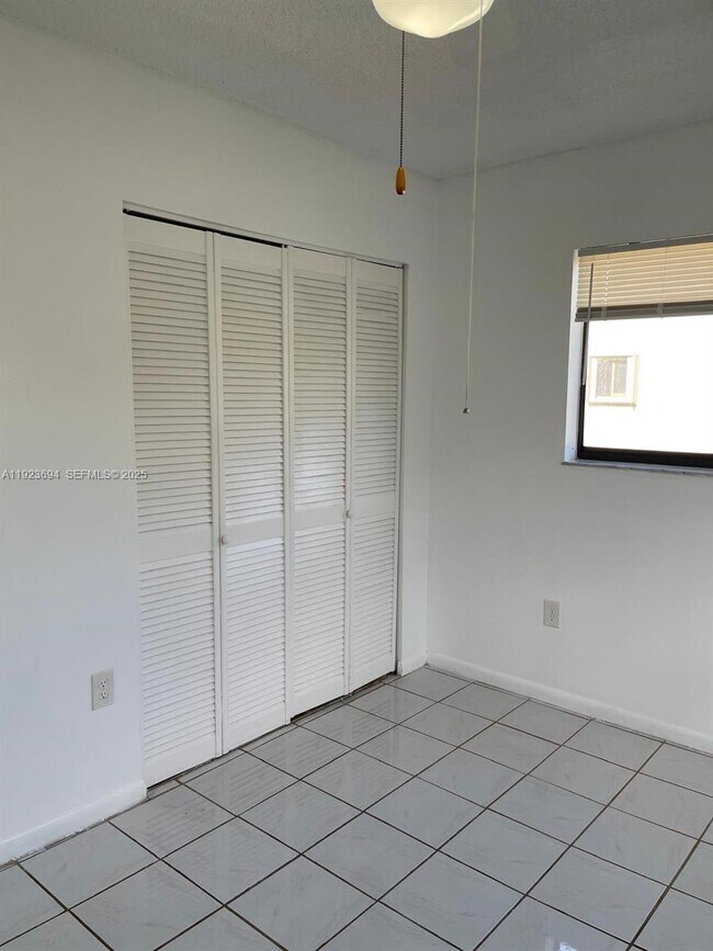 Building Photo - 8075 SW 107th Ave