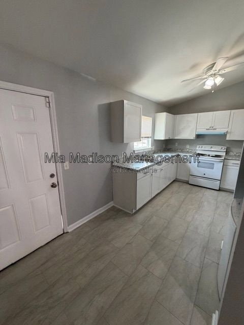 Building Photo - 319 W 31st St