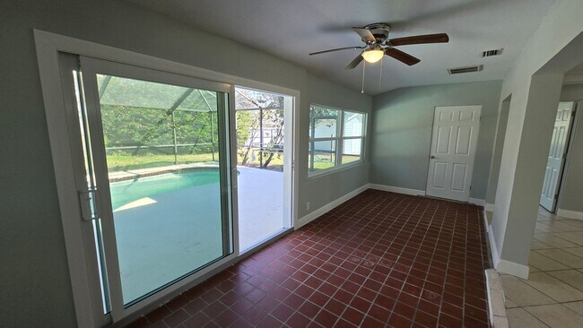 Building Photo - Four Bedroom Pool Home - Second Floor View of Manatee River