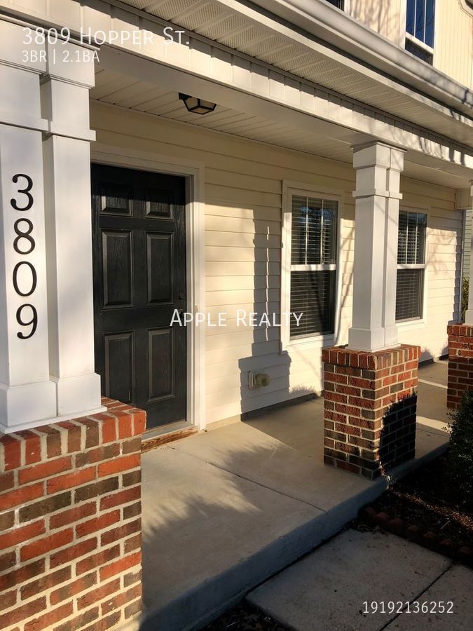Building Photo - 3809 Hopper St