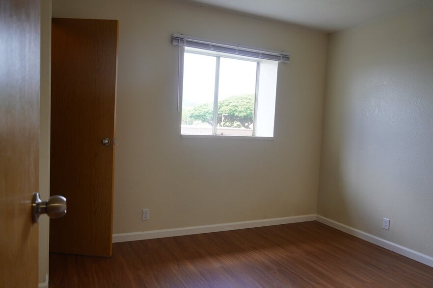Building Photo - 98-941-941 Moanalua Rd
