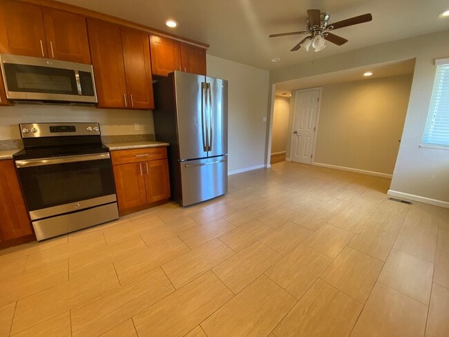 Building Photo - 3BD/2BA Single-Family Home – Top Cupertino...