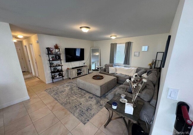 Building Photo - 518 E Penn St