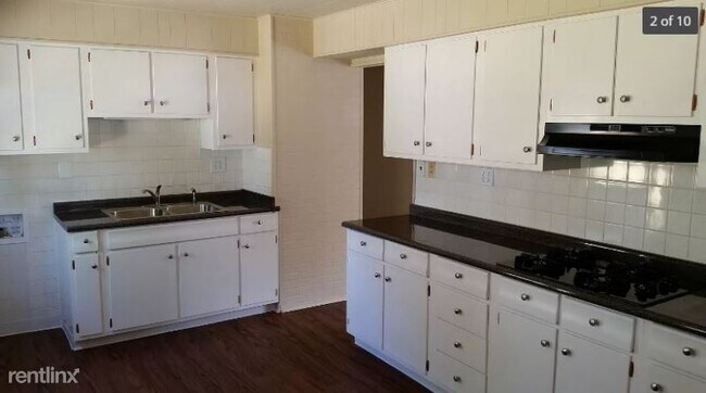 Building Photo - 3 br, 1 bath House - 3246 Ainsworth Court