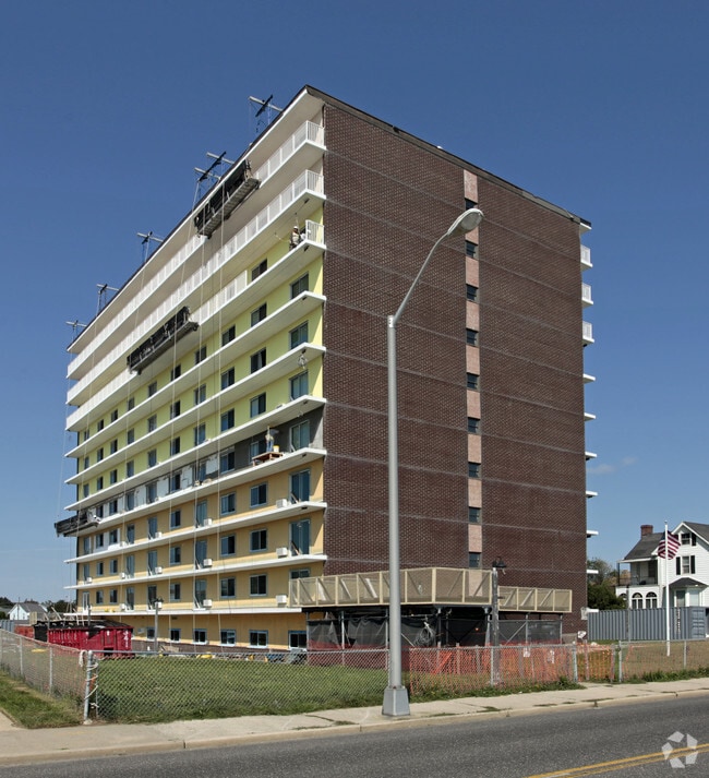 Washington Manor 325 Ocean Blvd Long Branch NJ 07740 Apartment Finder