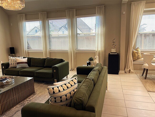 Building Photo - 16303 Tawny Emperor Dr