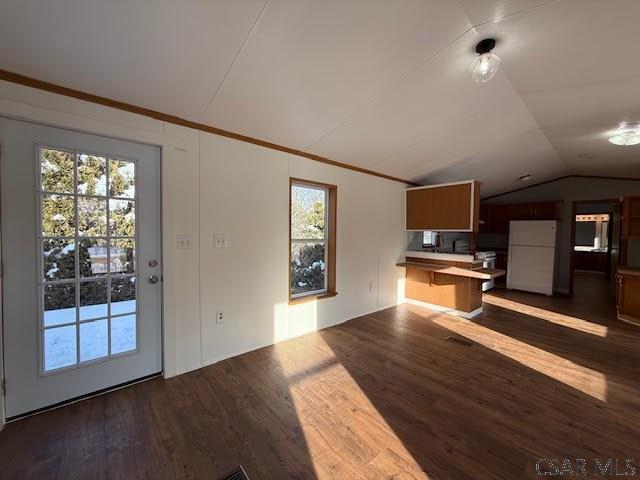 Building Photo - 321 Cord St