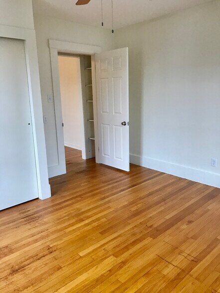 Bedroom 2 - 77 High St