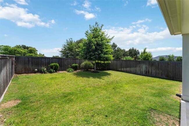 Building Photo - 11926 Symphony Park Ct