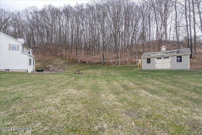Building Photo - 40 Vischer Ferry Rd