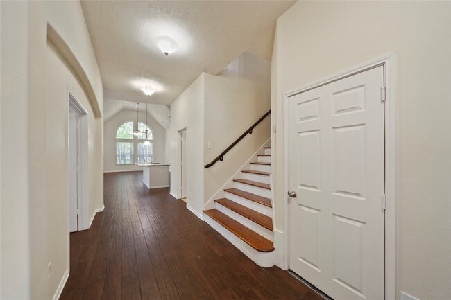 Building Photo - 12419 Tyler Springs Ln