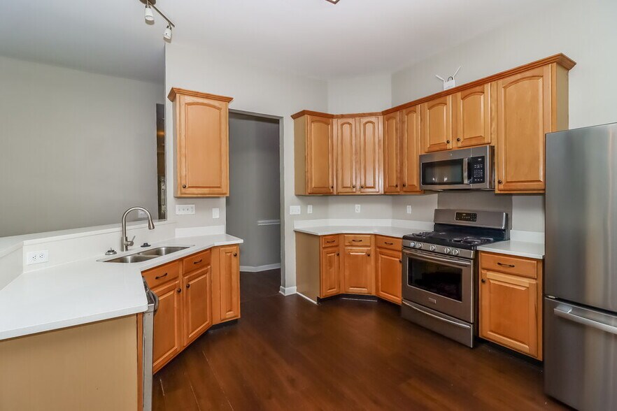 Building Photo - 1440 Whitman Dr NW