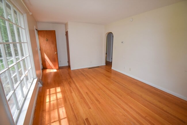 Building Photo - 2978 Coudersport Pike