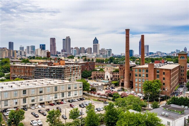 Building Photo - 170 Boulevard SE