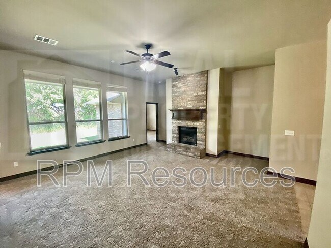 Building Photo - 9021 SW 55th St