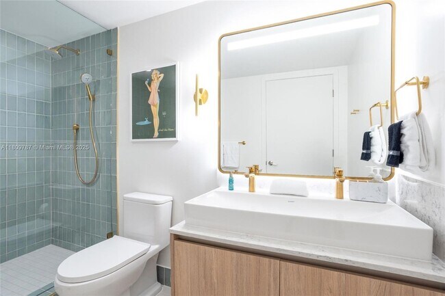 Building Photo - 159 NE 6th St