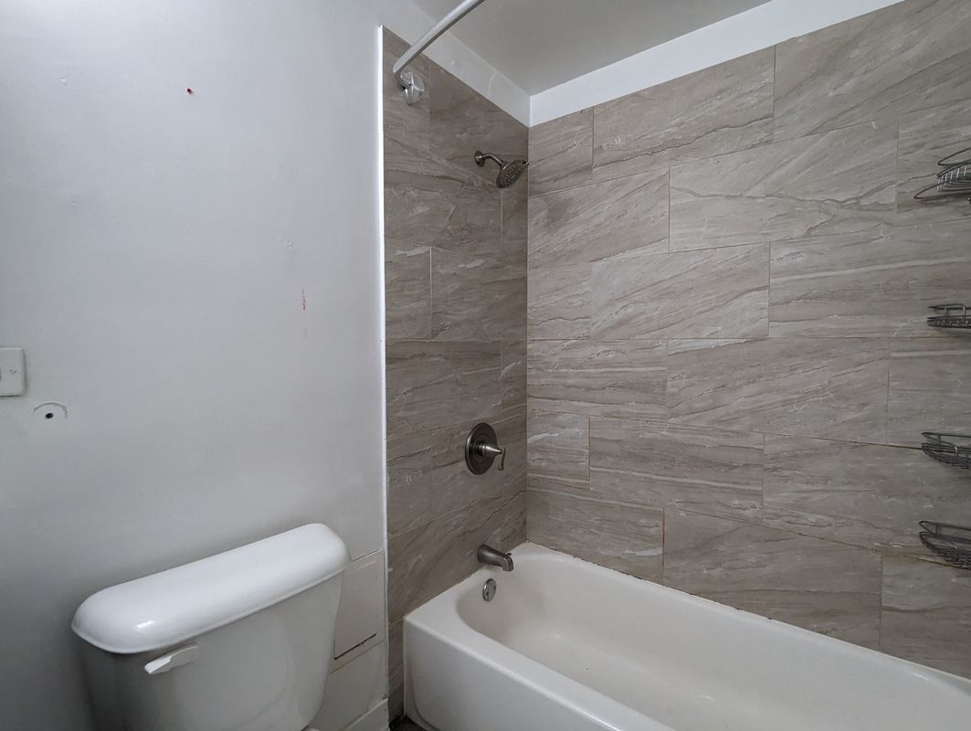 Building Photo - 4180 N Marine Dr