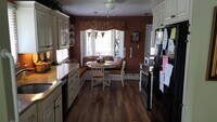 Building Photo - 360 N 48th St
