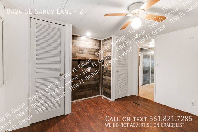 Building Photo - 8424 SE Sandy Ln