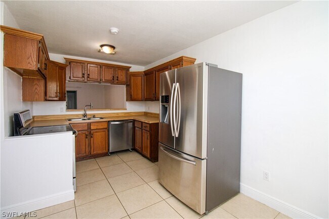 Building Photo - 7493 Pebble Beach Rd