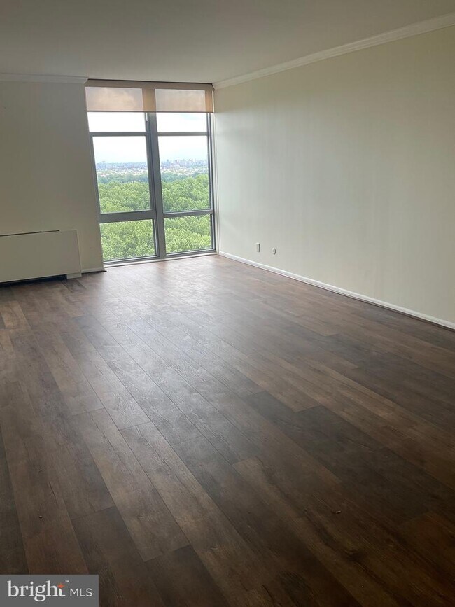 Building Photo - 3600 Conshohocken Ave