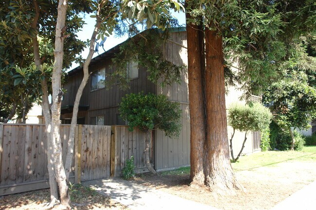 Building Photo - 5739 Almaden Expy