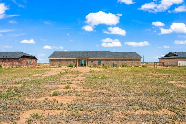 Building Photo - New Construction Home In Idalou ISD!