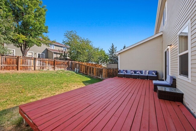 Building Photo - Beautiful 3-Bedroom Home in Cherry Creek School District with Fenced Yard & 2-Car Garage