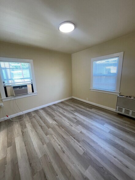 Building Photo - 1716 Orchard Ave