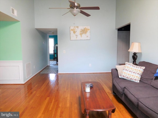 Building Photo - 9300 Caspian Way