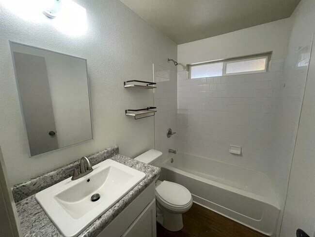 Building Photo - 3736 S Susannah Dr